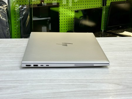 HP Elitebook 860 G10 7